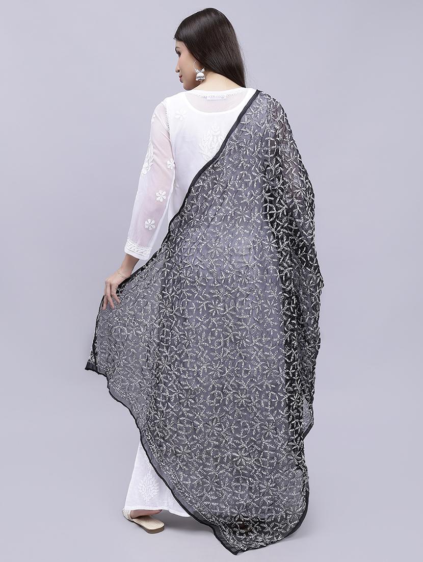 women black embroidered dupatta - 20478468 - Standard Image - 4