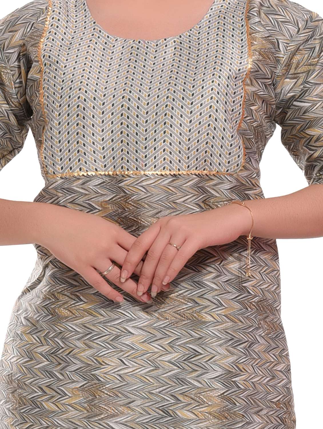 women multi color round neck kurta pant set - 20478889 -  Standard Image - 4