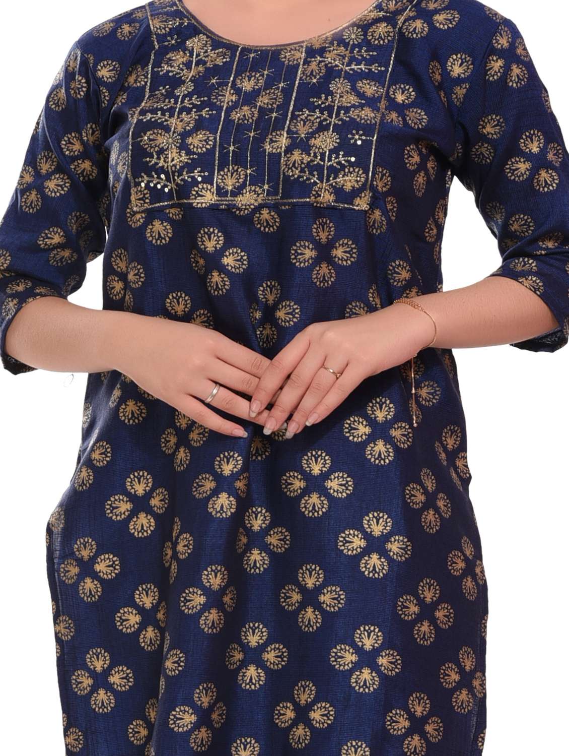 women foil printed straight kurta - 20479166 -  Standard Image - 4