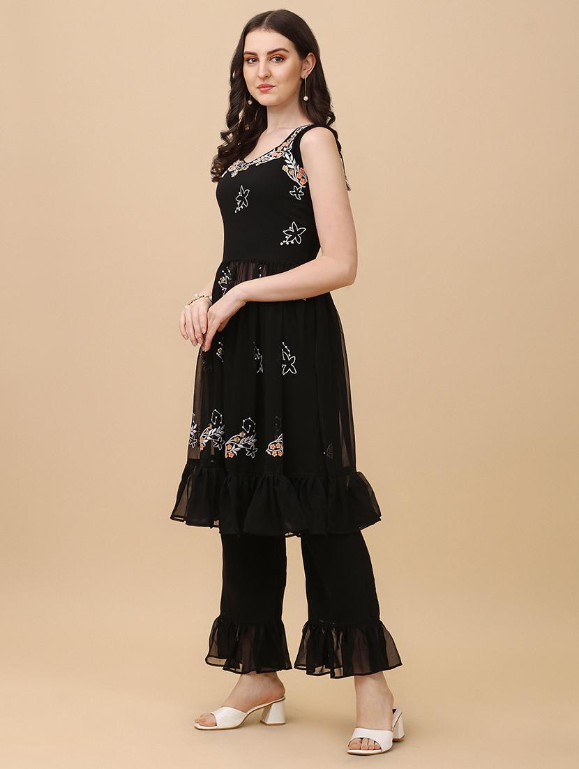 women black sweetheart neck kurta sharara set - 20484561 - Standard Image - 1
