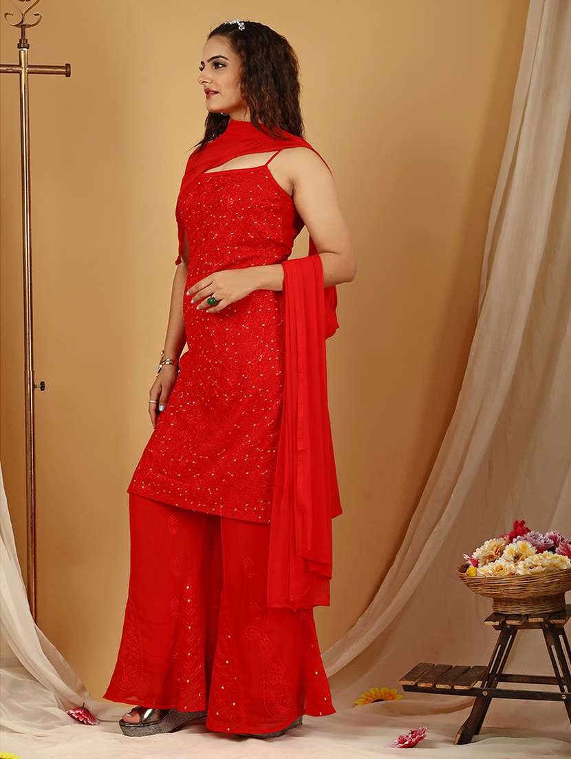 red kurta palazzo set with dupatta - 20484581 -  Standard Image - 1