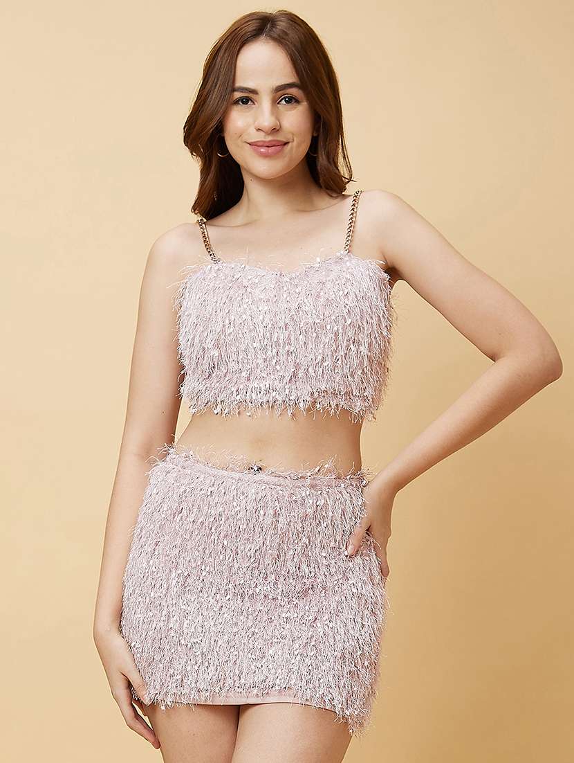 globus women pink strappy shoulder crop top with bodycon mini skirt co-ord set
