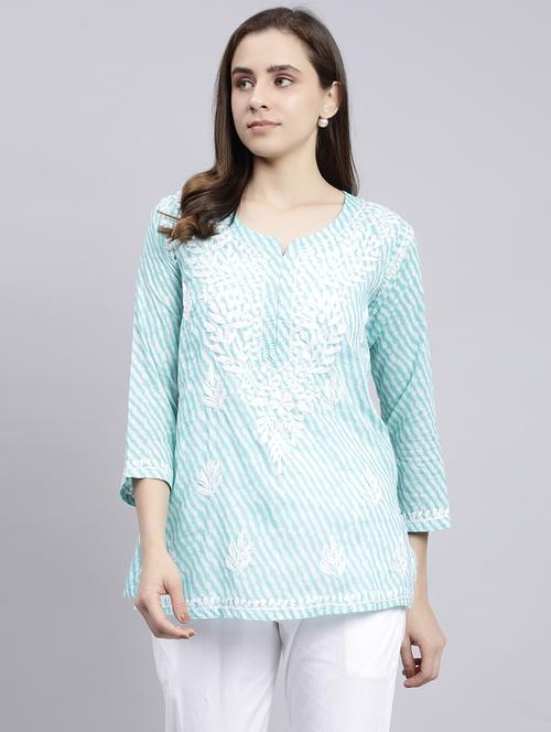 light blue leheriya print short kurti - 20486729 - Standard Image - 0