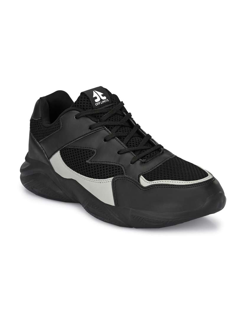 men black sport shoe