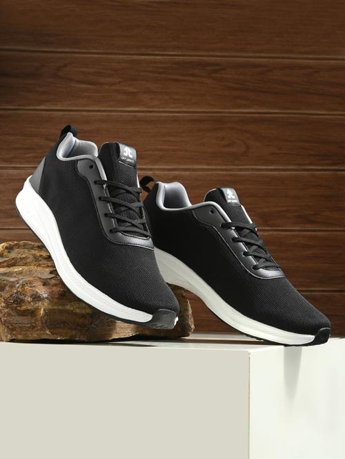 men black sport shoe - 20486766 -  Standard Image - 0