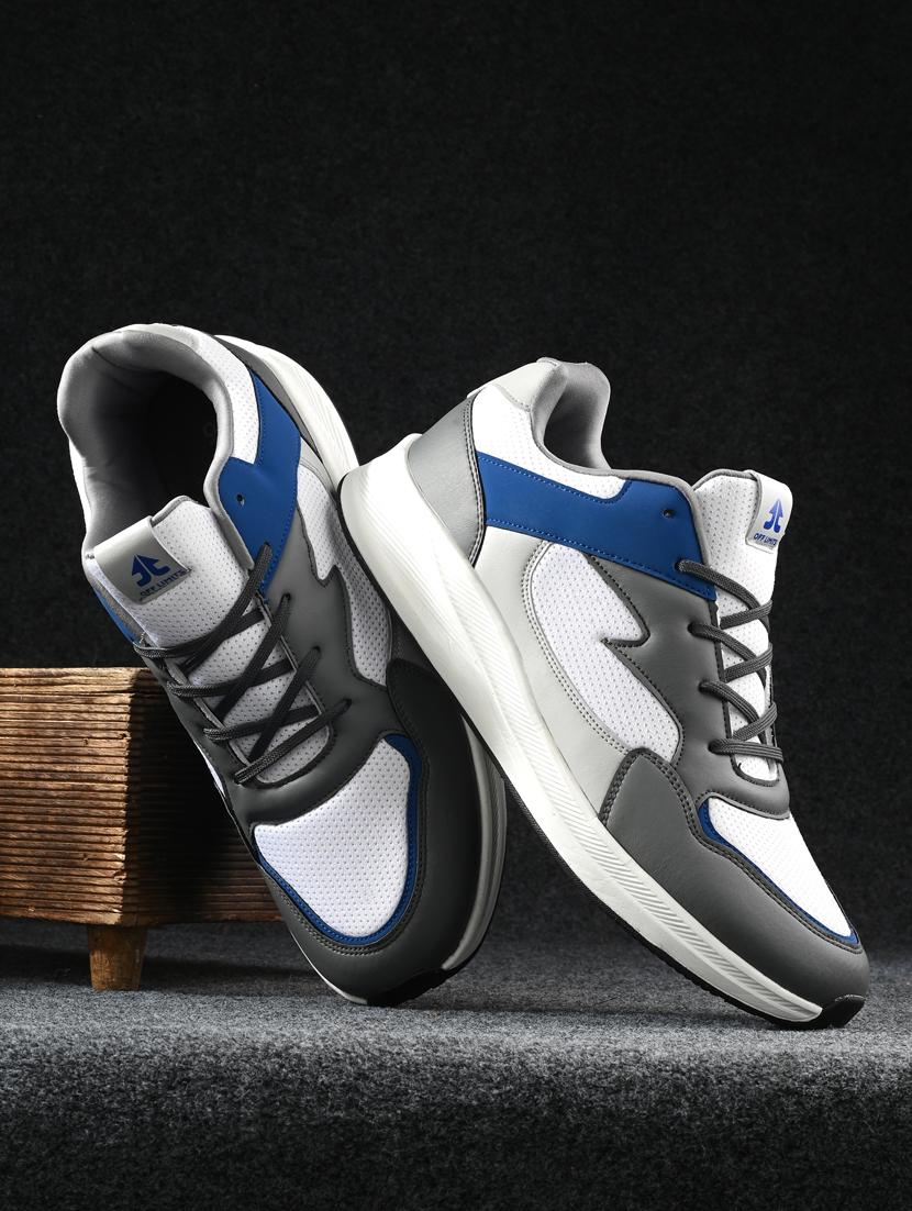 men color blocked sport shoe - 20486767 - Zoom Image - 0