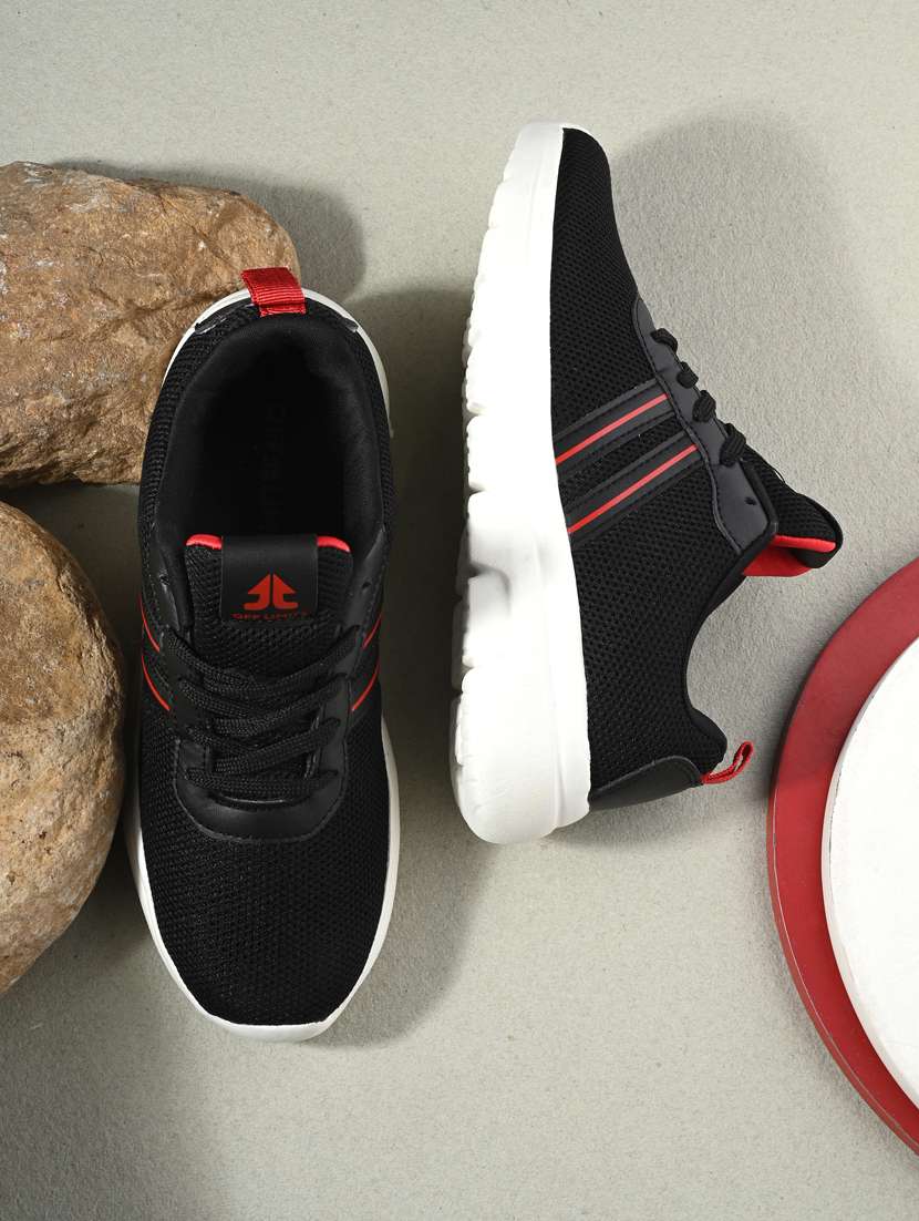 girls lace up sport shoes