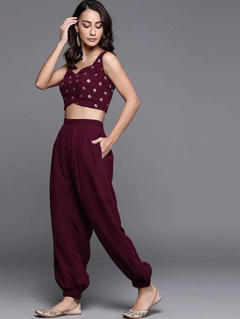 burgundy solid with work fusion set - 20487792 -  Standard Image - 1