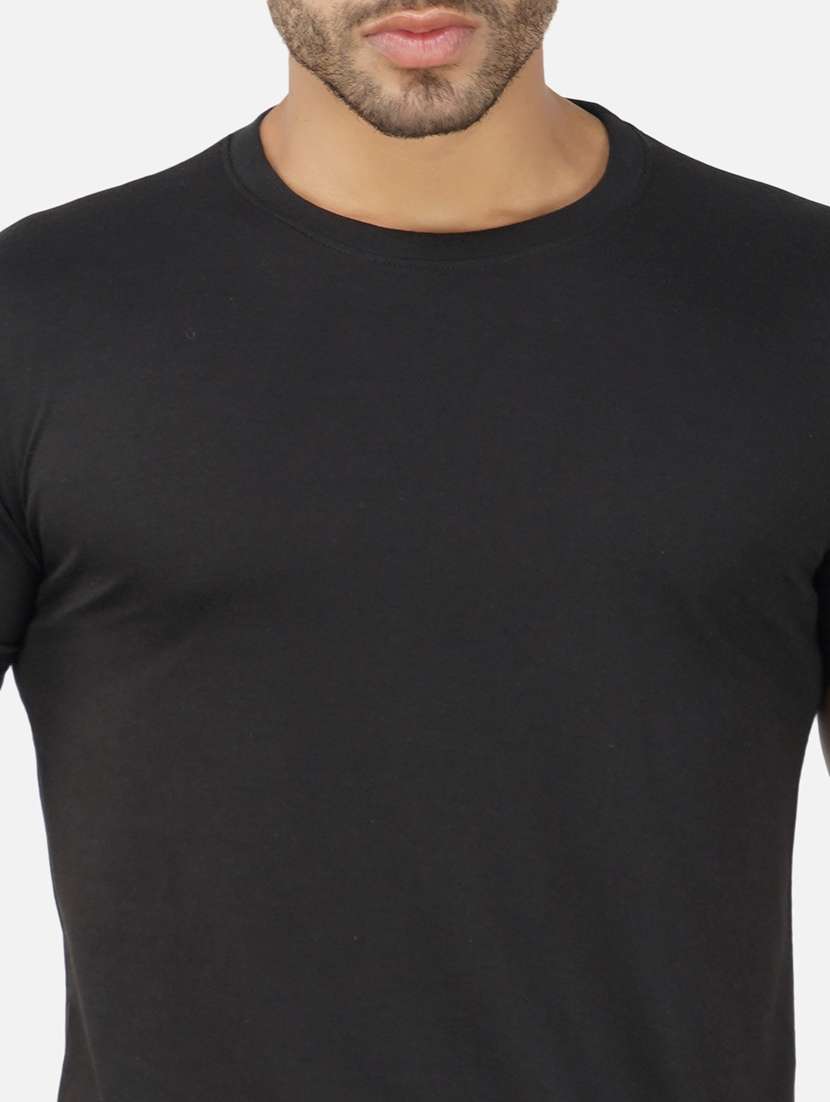 black solid regular t-shirt - 20492773 -  Standard Image - 4