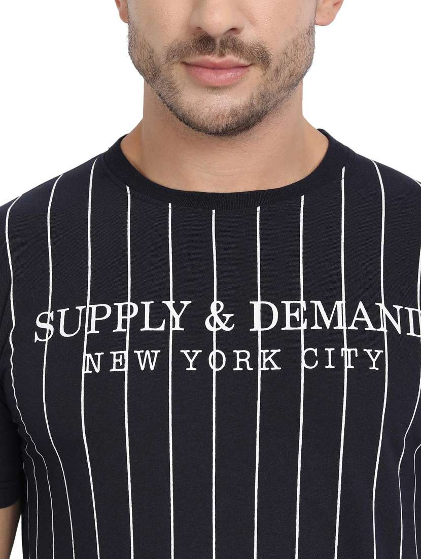 black printed front print t-shirt  - 20492782 -  Standard Image - 4