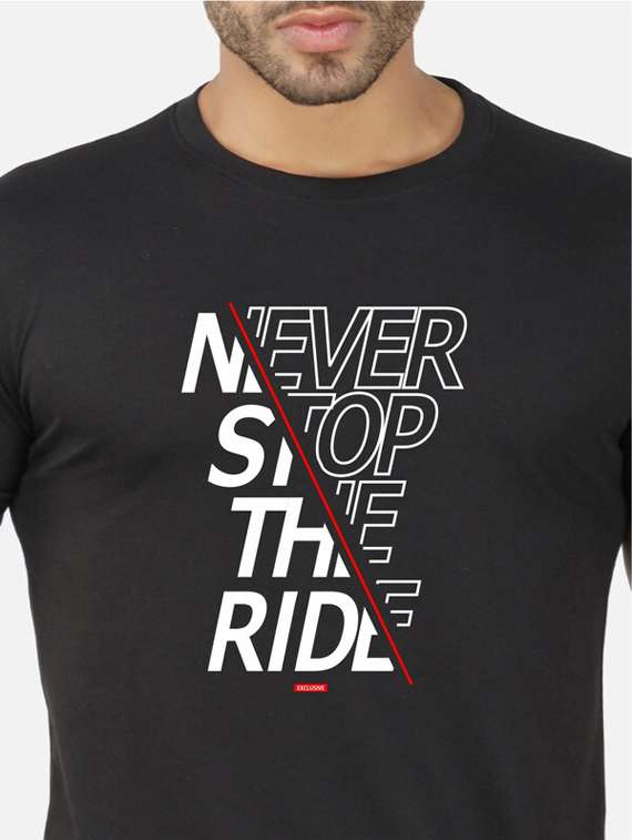 men chest print short sleeve t-shirt - 20492830 -  Standard Image - 4