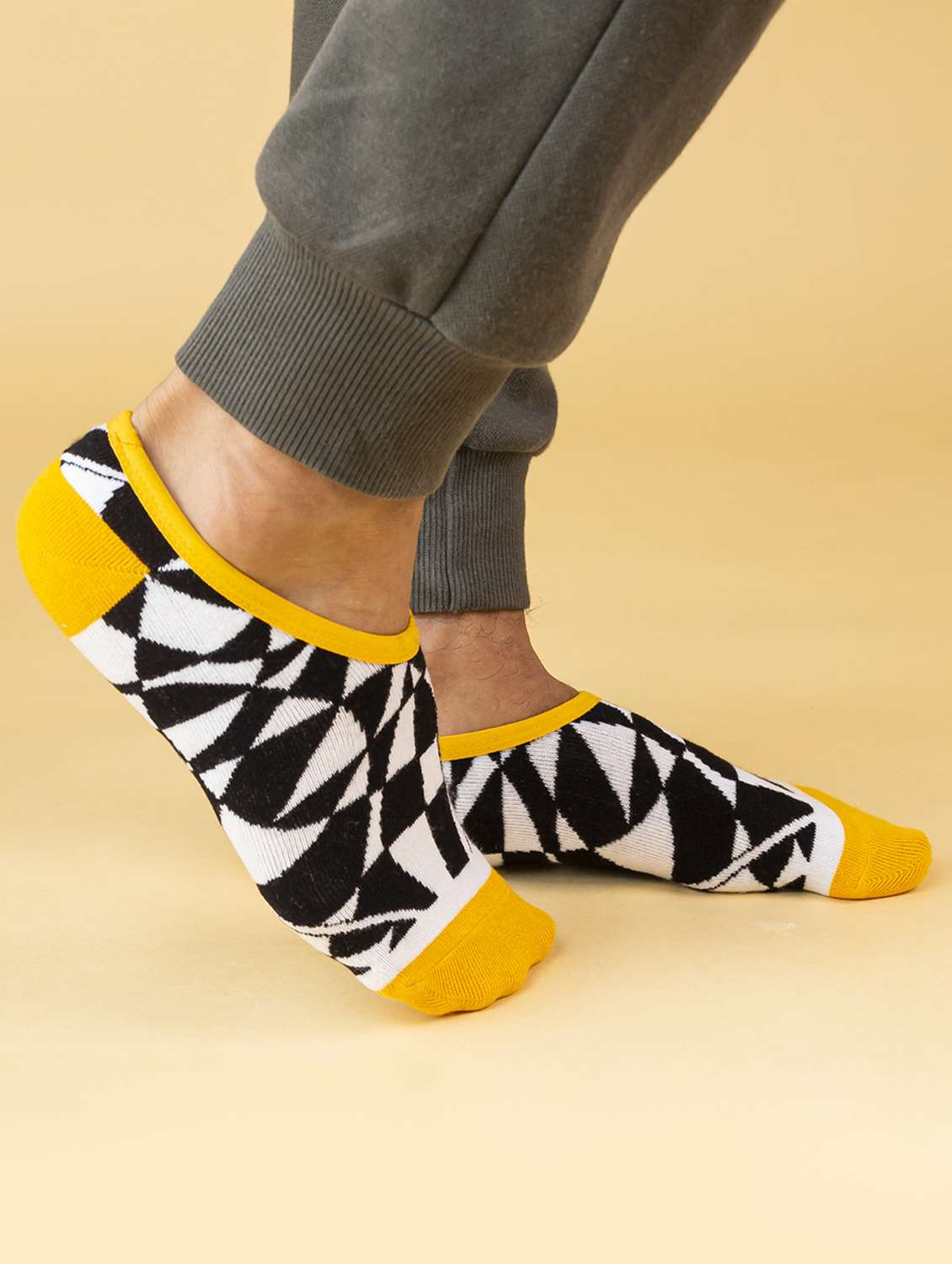 unisex printed no show socks combo - 20498192 -  Standard Image - 1