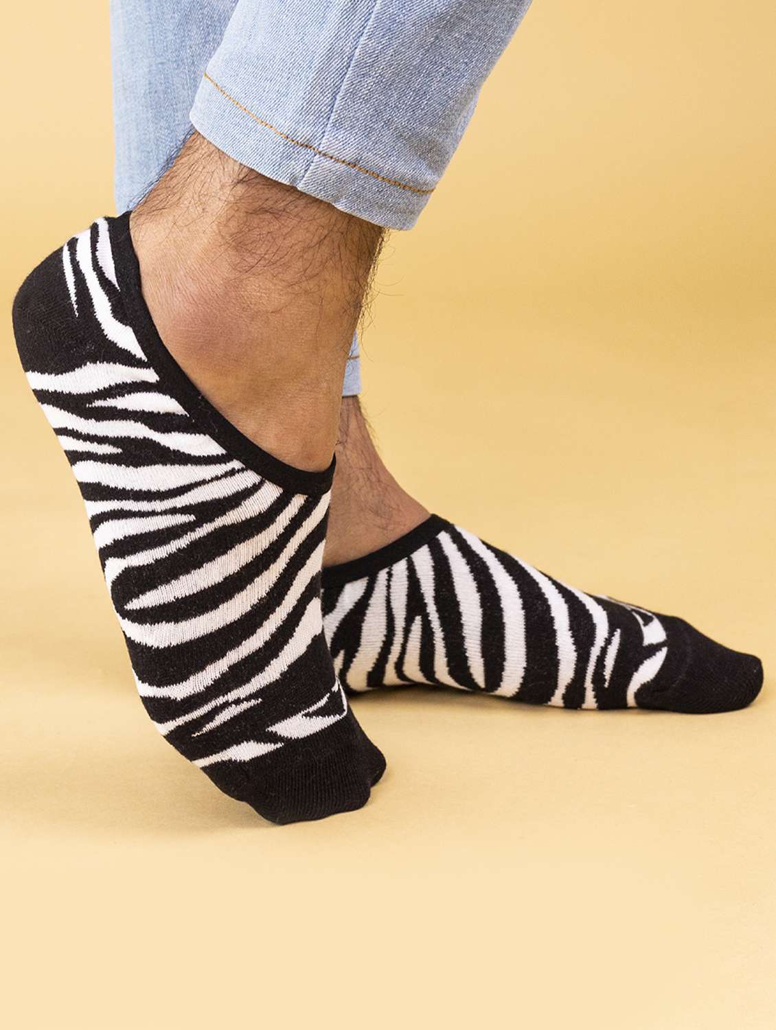 unisex printed no show socks combo - 20498198 -  Standard Image - 1