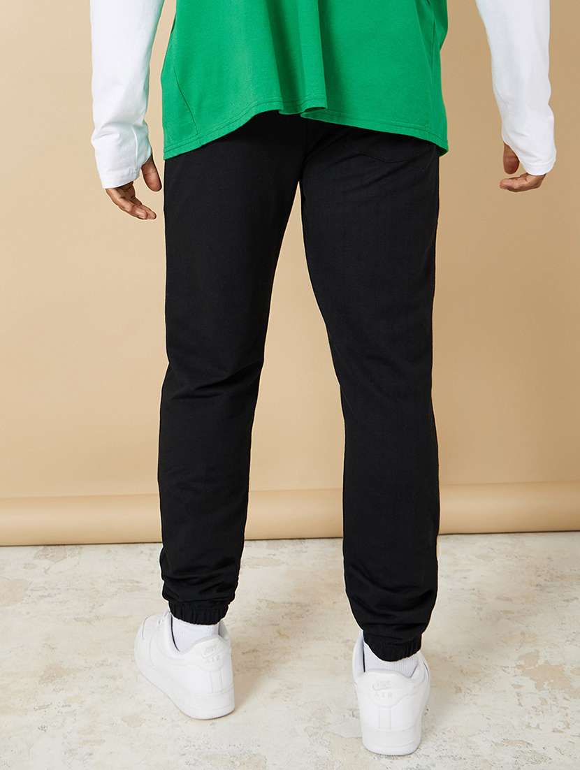 men solid jogger - 20501279 -  Standard Image - 1