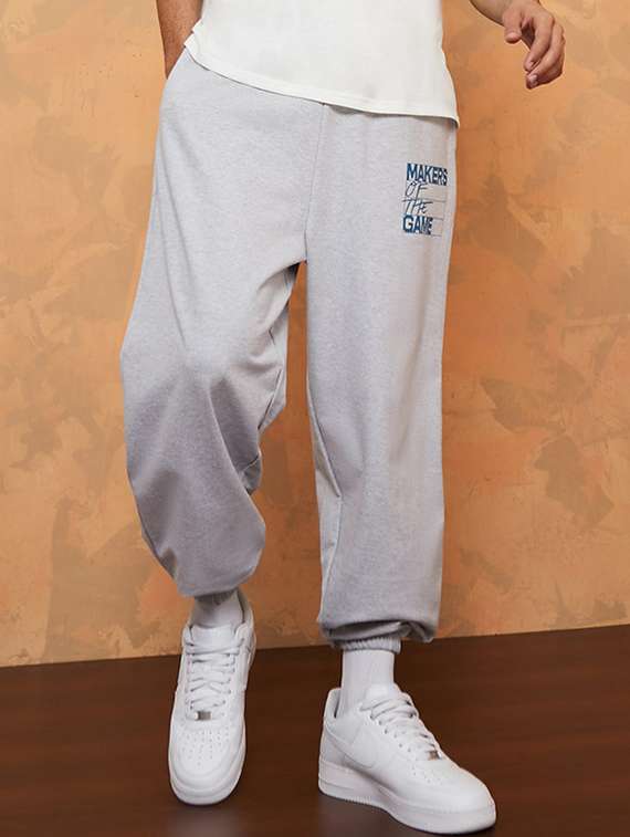 men typographic jogger