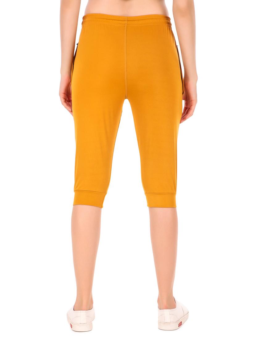 mustard typography low rise capri - 20501429 - Standard Image - 1