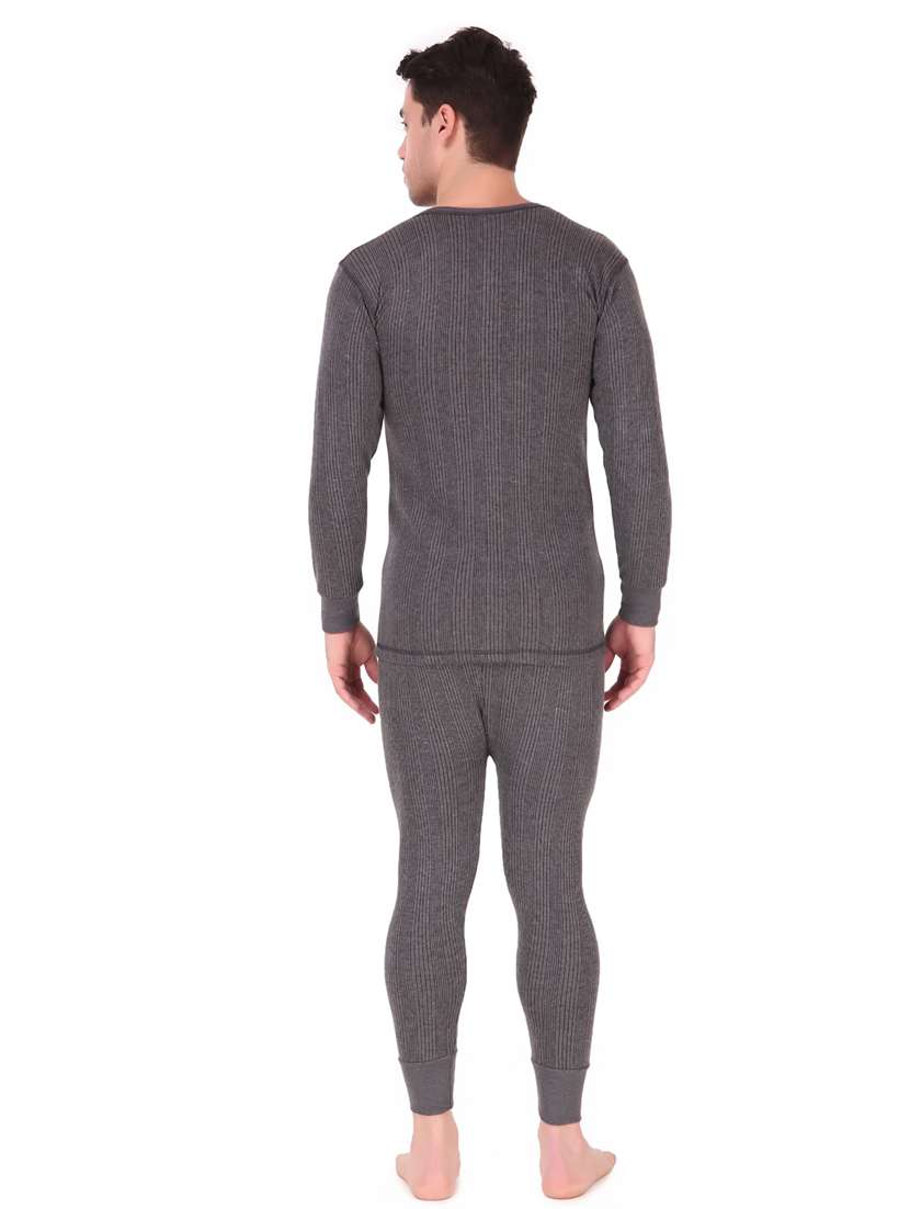 men solid top and bottom thermal set - 20501873 - Standard Image - 1