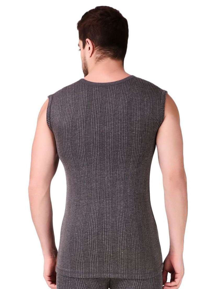men solid thermal top - 20501895 - Standard Image - 1