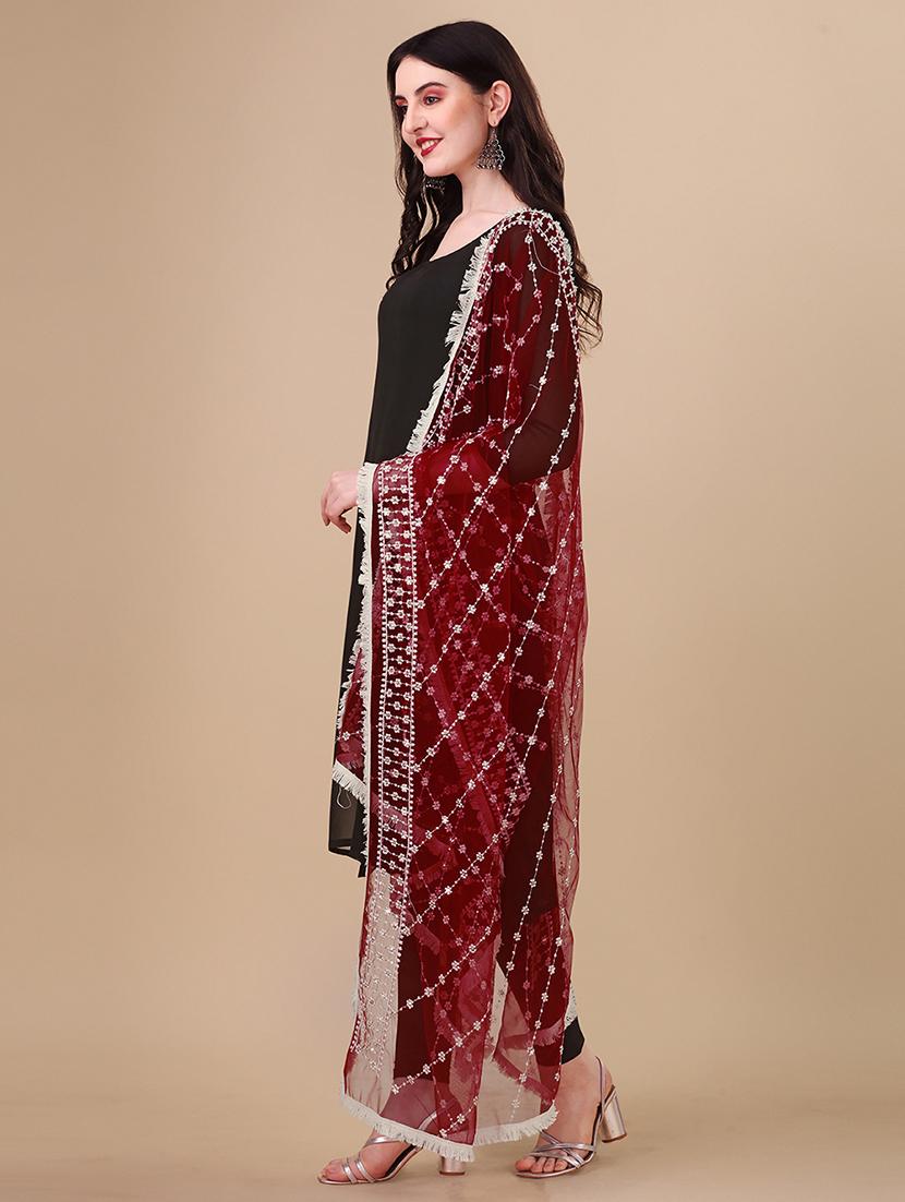 maroon solid with work dupatta - 20502811 - Standard Image - 1