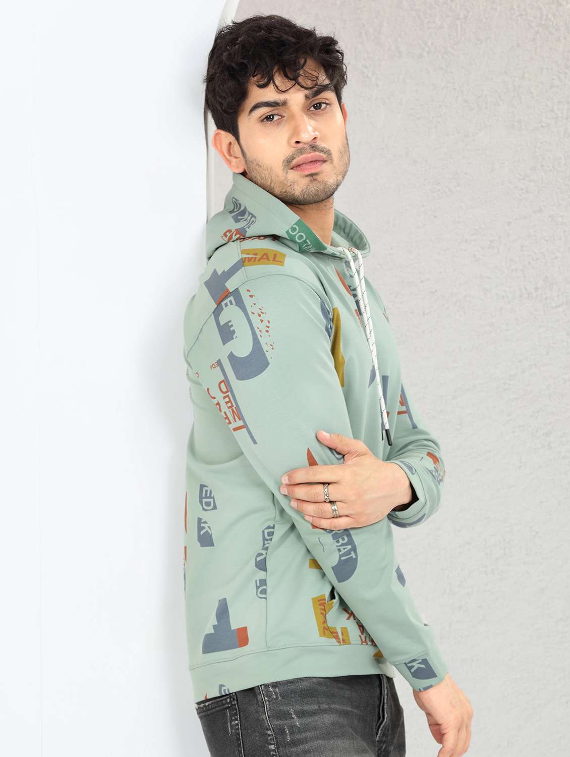 men typography print hooded sweatshirt - 20502910 -  Standard Image - 1