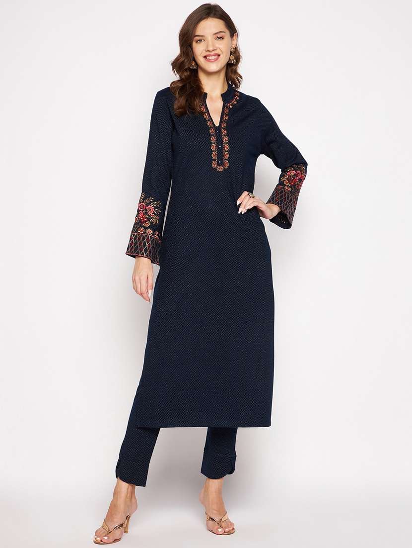 women long sleeve woollen kurta pant set - 20506745 -  Standard Image - 1