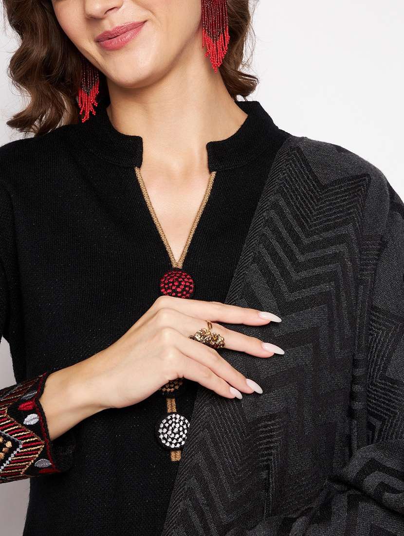 women black self design long sleeve suit set - 20506752 - Standard Image - 4