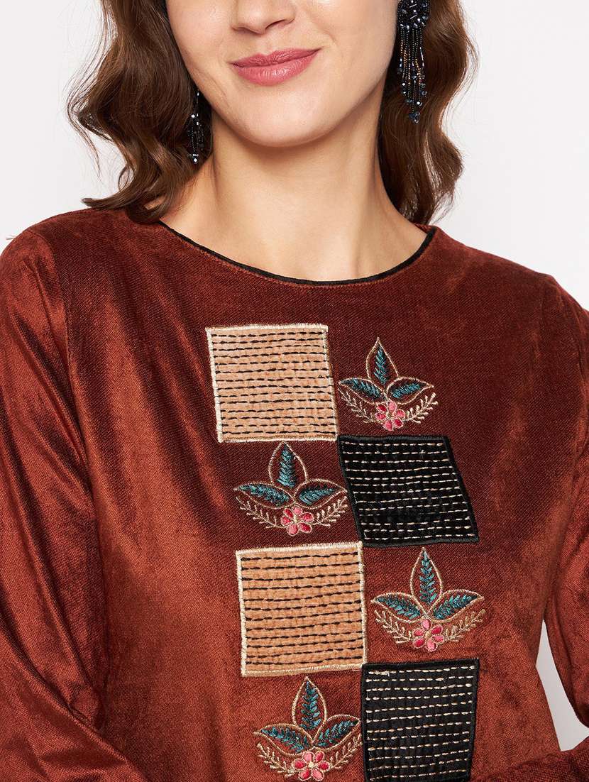 women long sleeve woollen kurta pant set - 20506793 -  Standard Image - 4