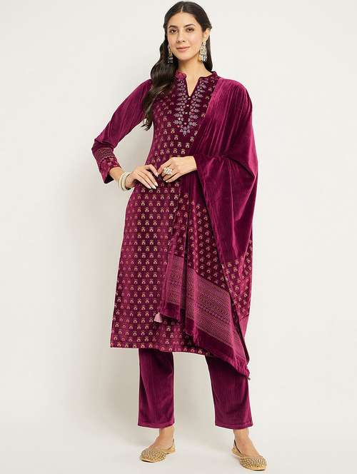women printed long sleeve woollen suit set - 20511538 -  Standard Image - 0