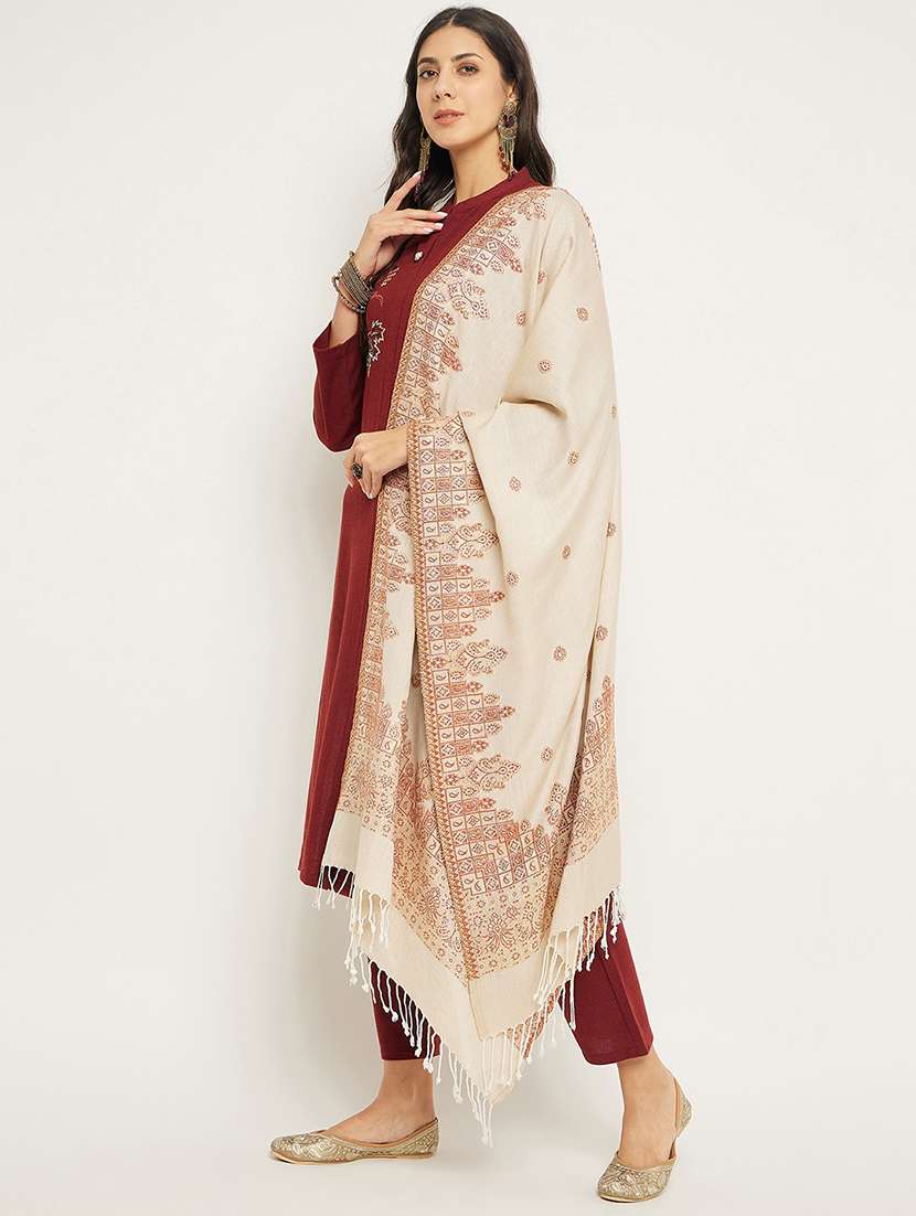 women self design long sleeve woollen suit set - 20511543 -  Standard Image - 1