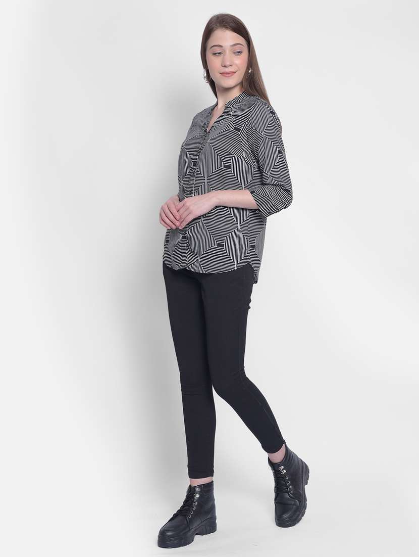 Women Black Geometric Printed Regular Shirt - 20512747 -  Standard Image - 4