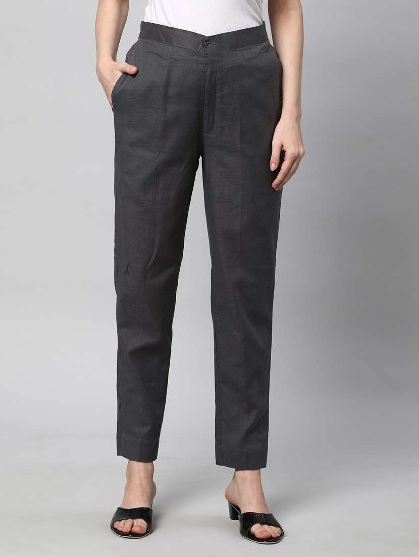 women solid cigarette pant 