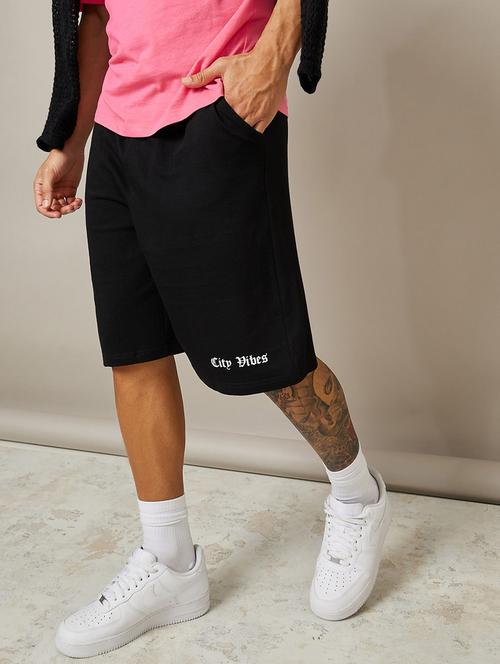 men mid rise placement print bermuda shorts - 20533560 -  Standard Image - 0