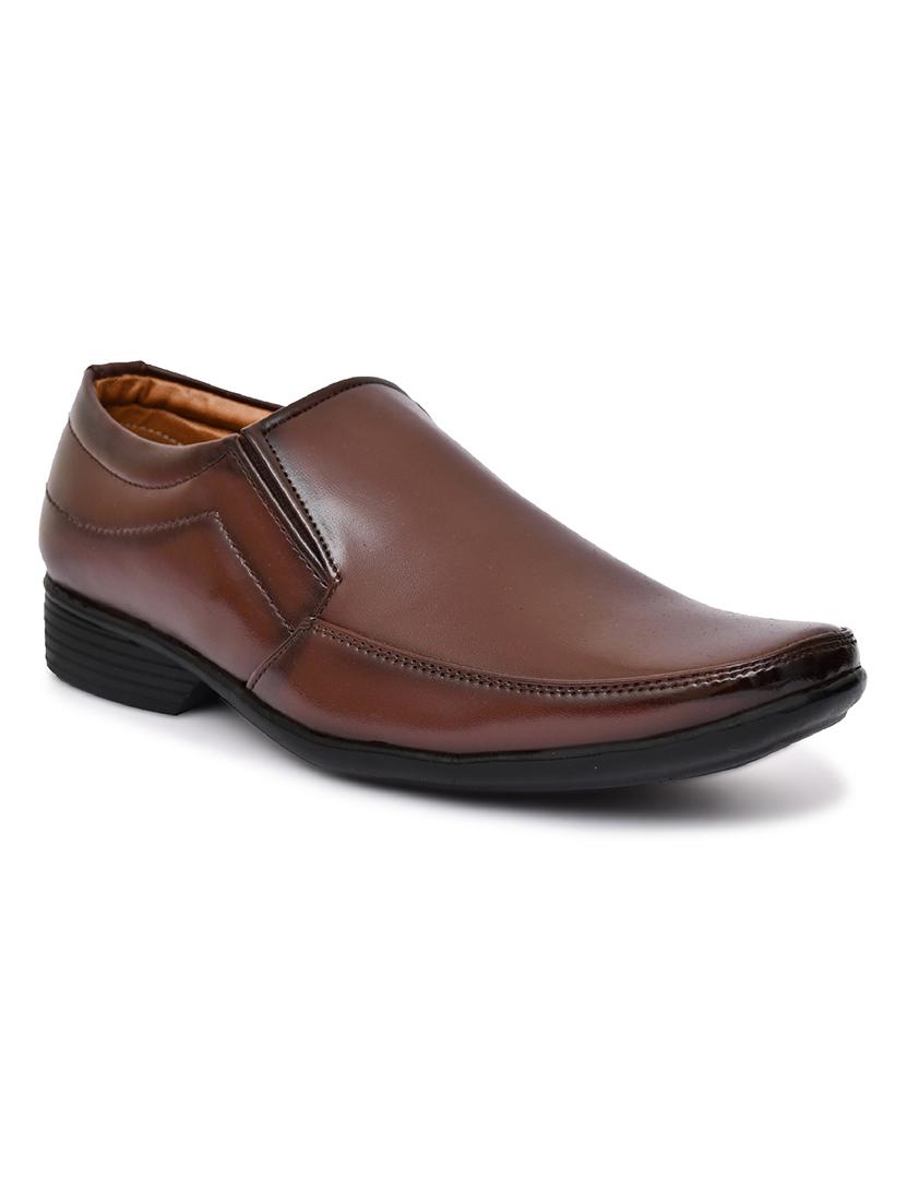 men brown solid slip on shoes - 20536323 -  Zoom Image - 0
