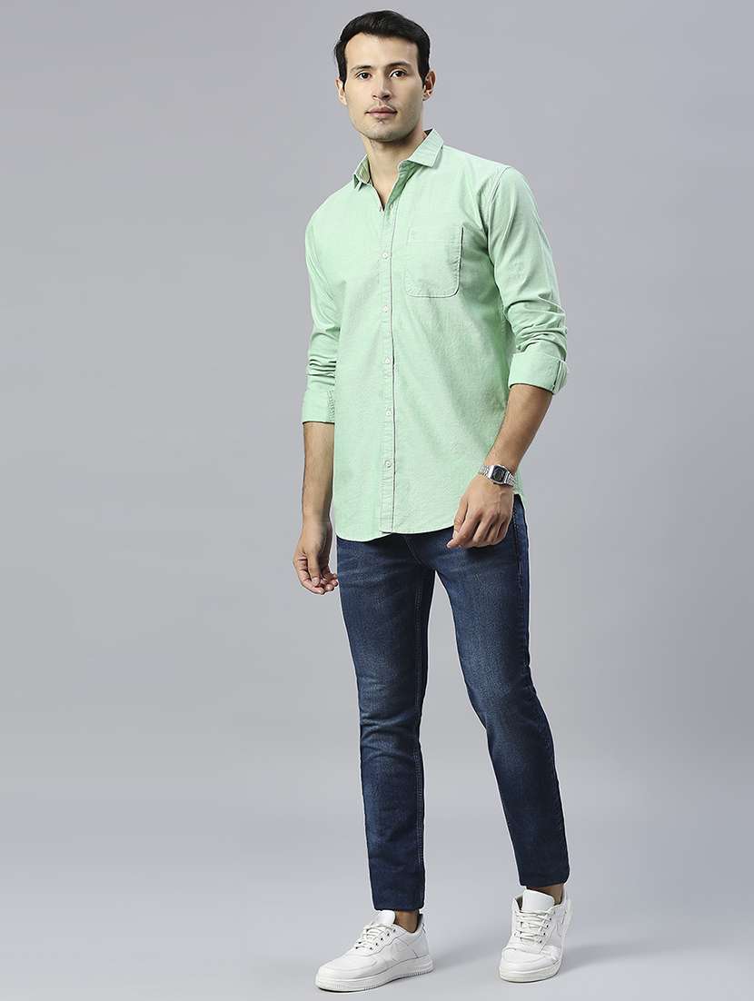 men solid collared casual shirt - 20537539 - Standard Image - 4