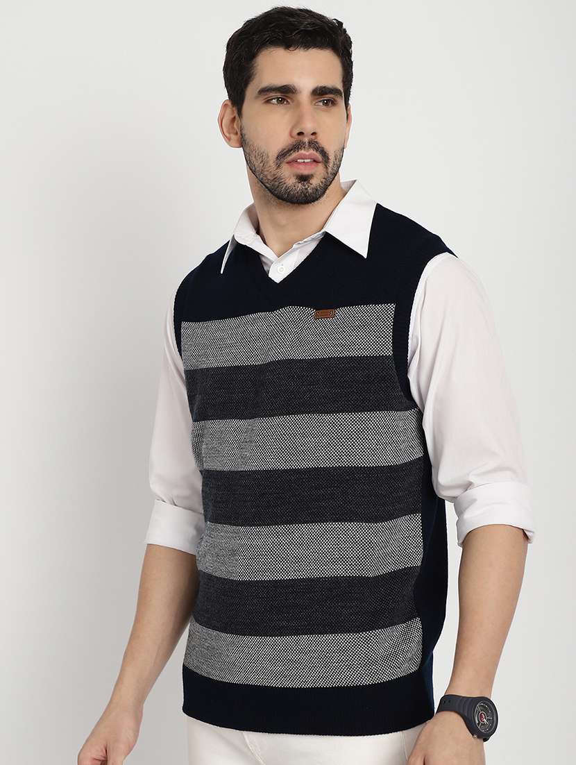 men multi colored acrylic reversible pullover - 20538379 -  Standard Image - 1