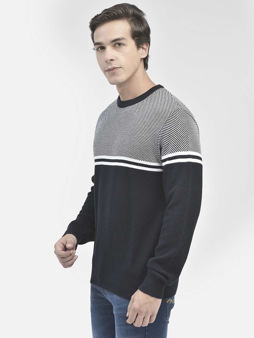 men striped round neck pullover - 20546969 -  Standard Image - 1