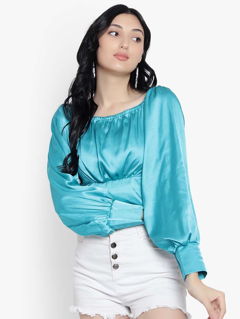 women solid smocked detailed crop top