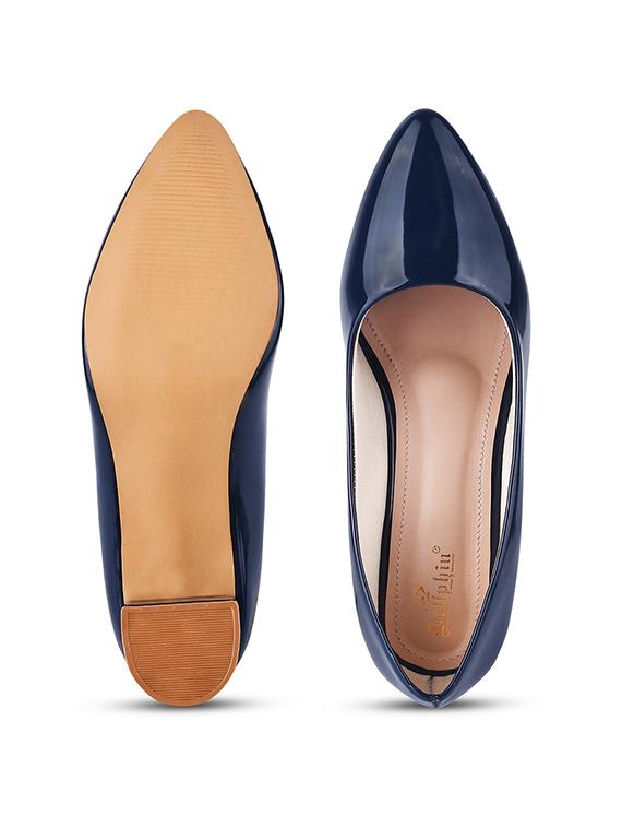women navy blue slip on pumps - 20551535 - Standard Image - 4