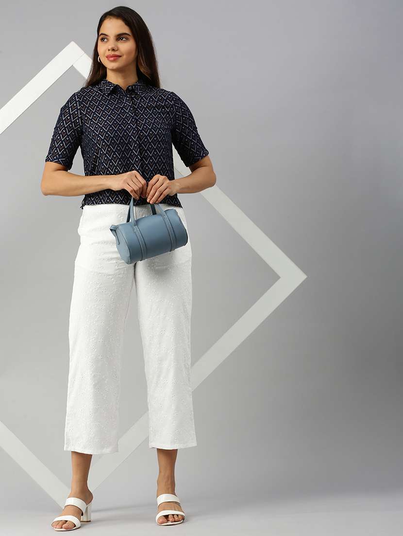 women printed collared short sleeve crop shirt - 20551777 - Standard Image - 4