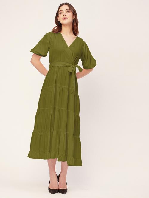 women solid overlap neck tiered dress - 20555381 - Standard Image - 0