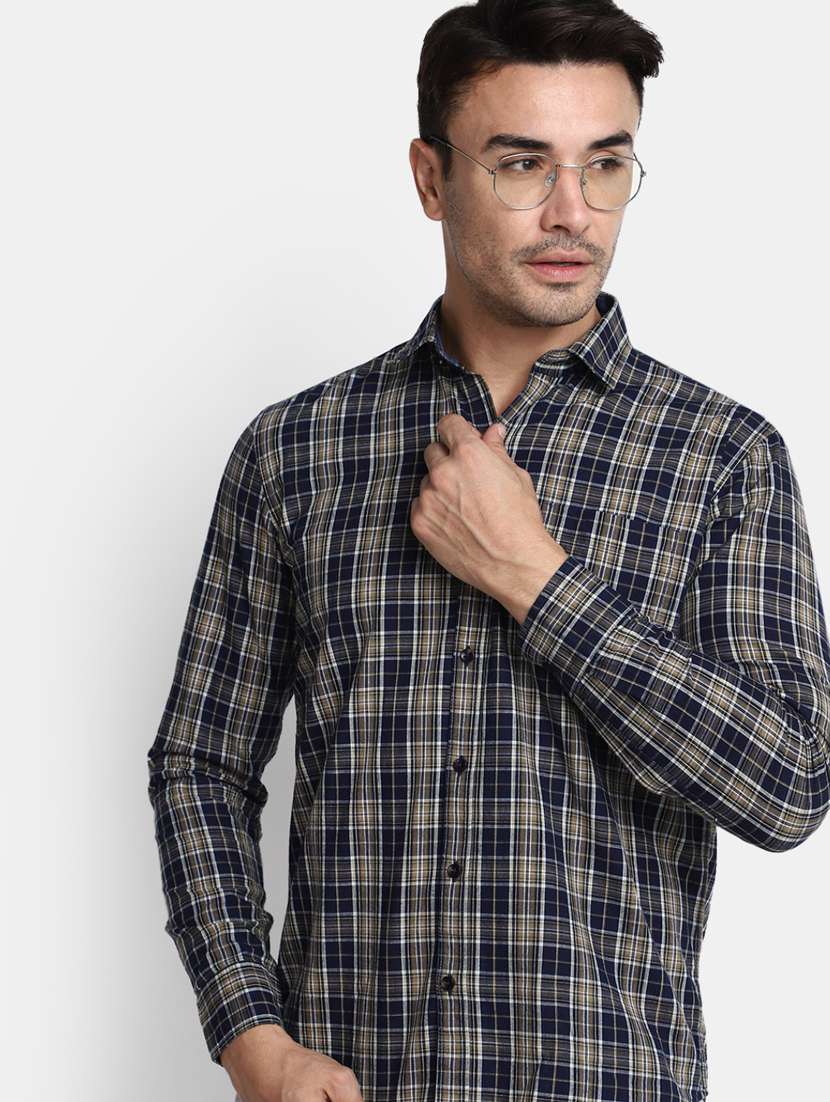 men checkered collared casual shirt - 20562379 -  Standard Image - 1