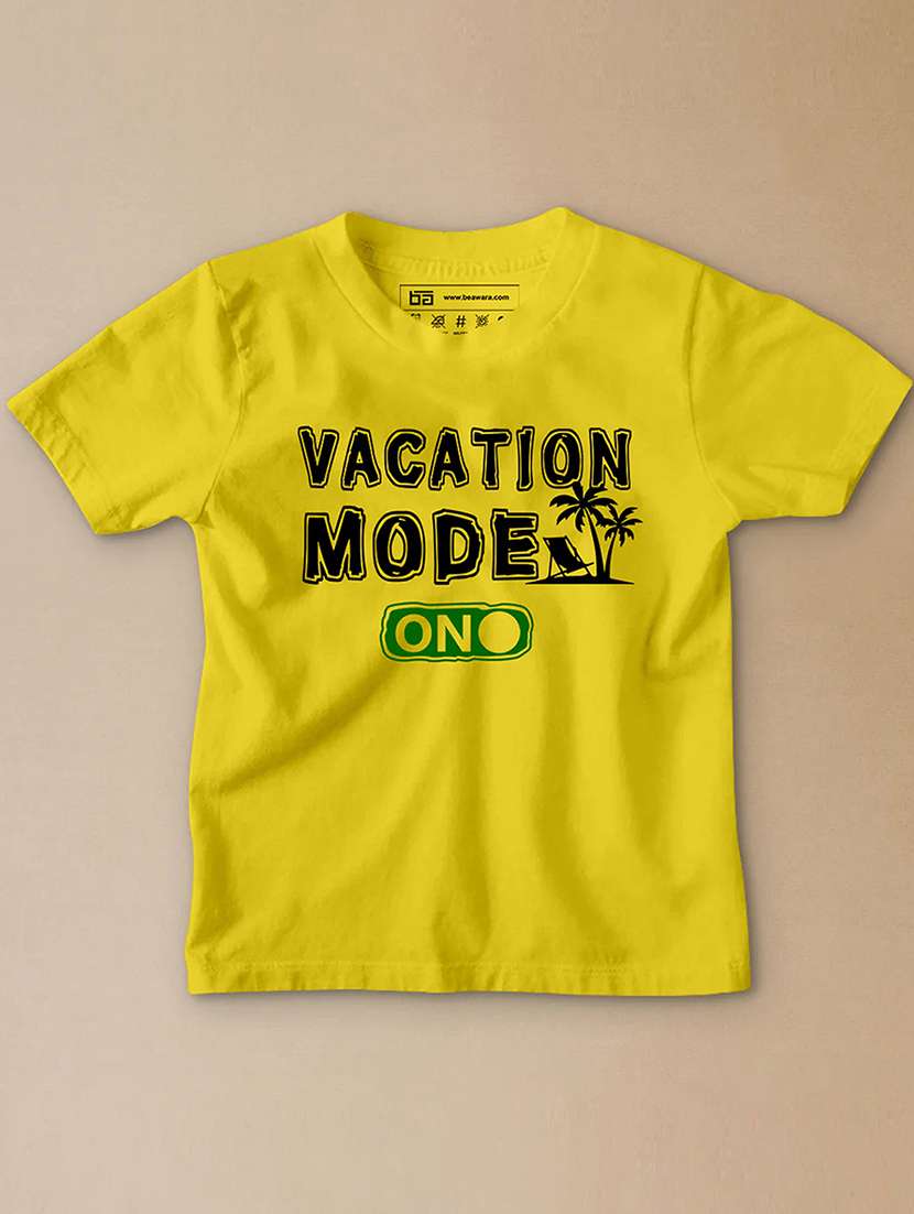 boys round neck typographic print t-shirt