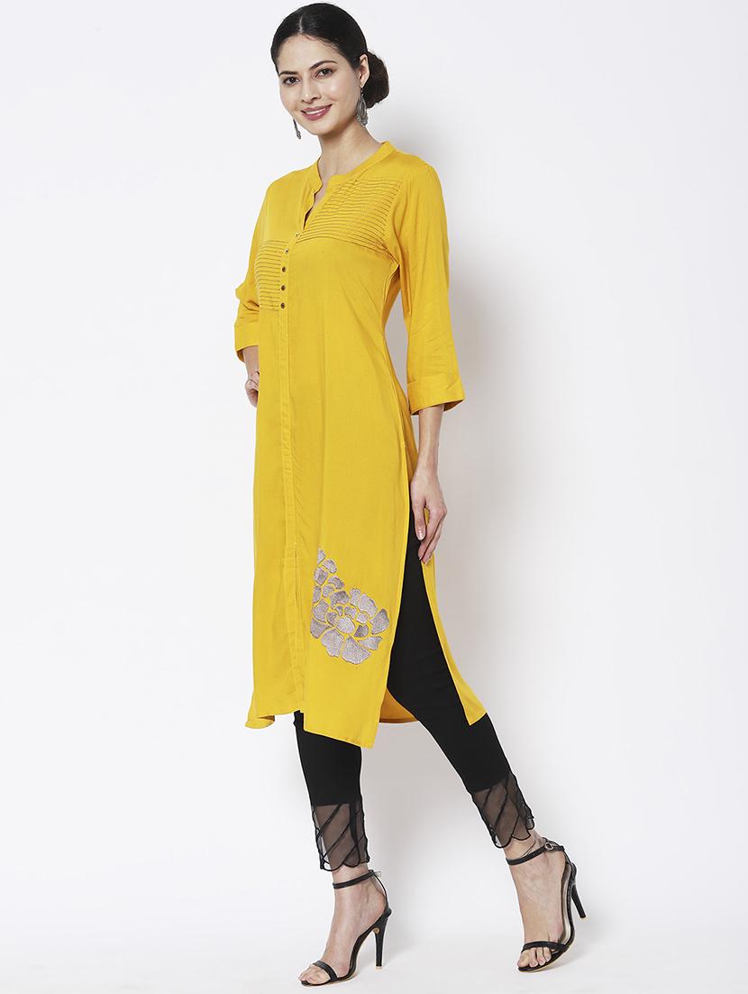 women floral embroidered patch detailed a-line kurta - 20563834 - Standard Image - 1