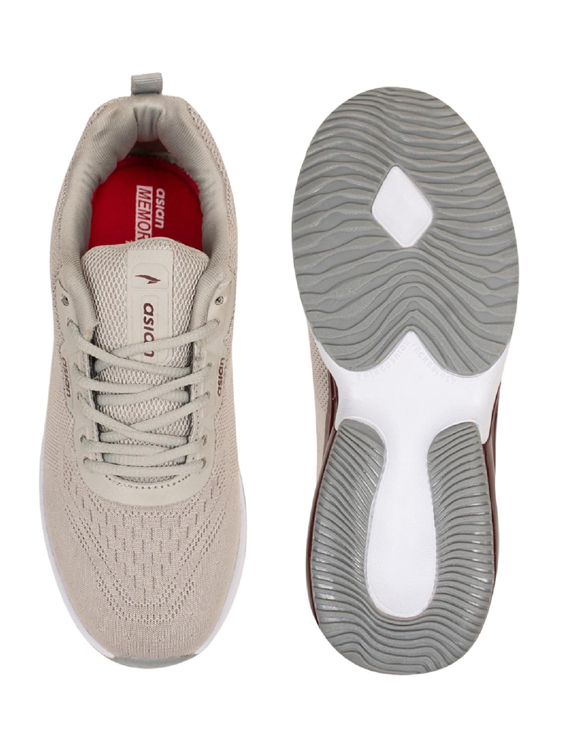 men lace up sport shoes - 20564022 - Standard Image - 4