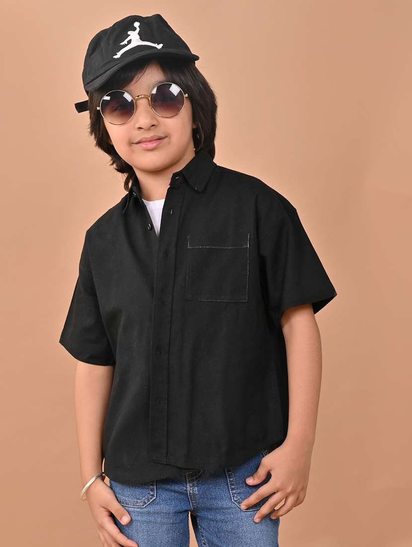 boys solid black buttoned casual shirt