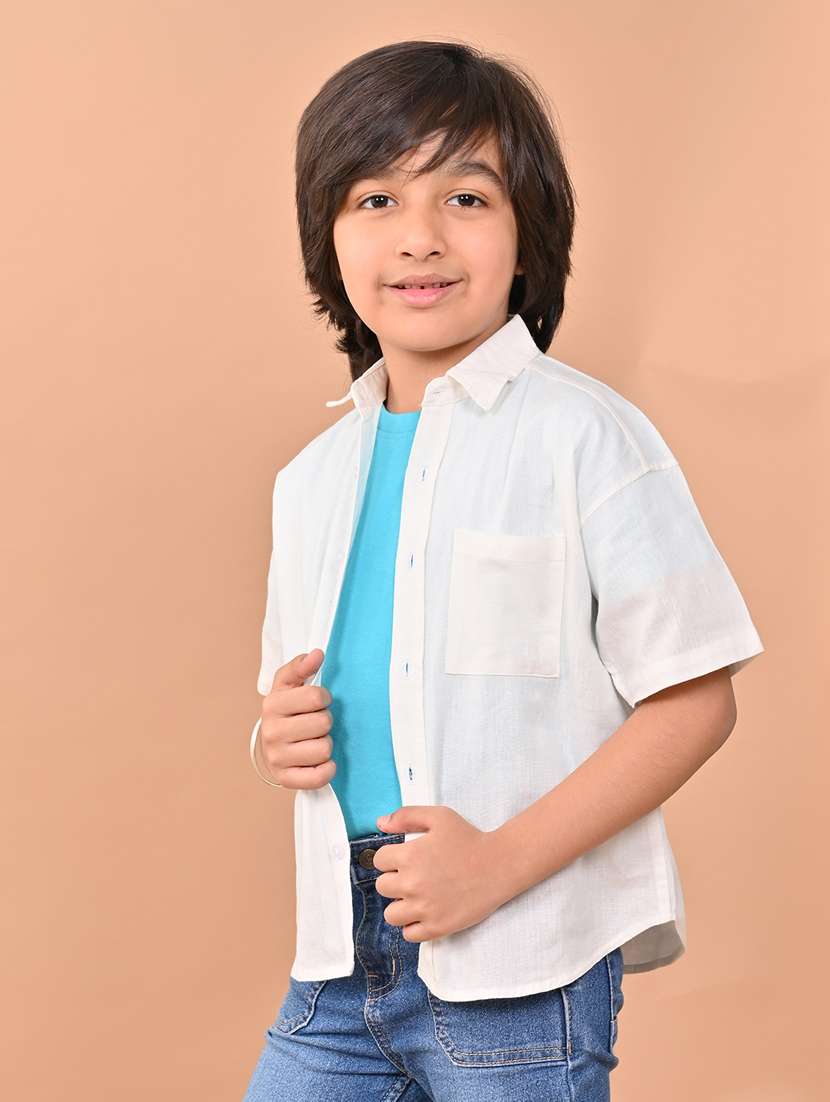boys solid white buttoned casual shirt
