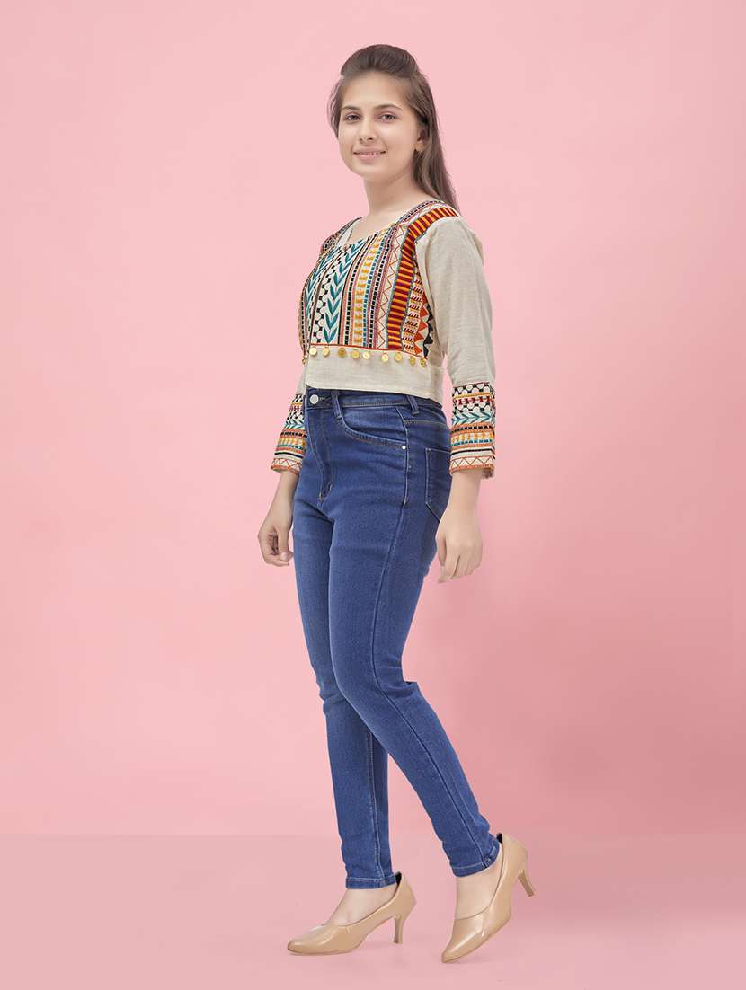 girls round neck self-design jacket - 20567466 -  Standard Image - 1