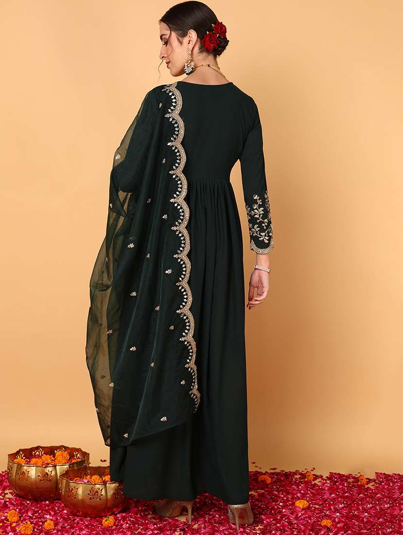 women bottle green v neck kurta dupatta set - 20569266 -  Standard Image - 4