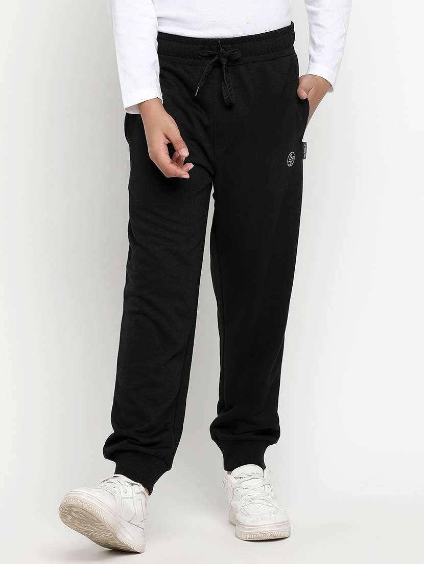 boys solid mid rise jogger 