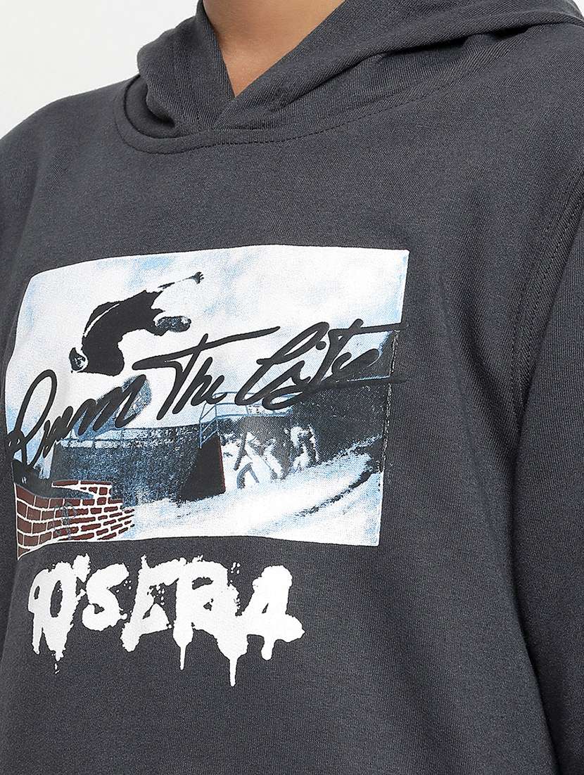 black cotton blend chest print sweatshirt - 20571226 -  Standard Image - 4